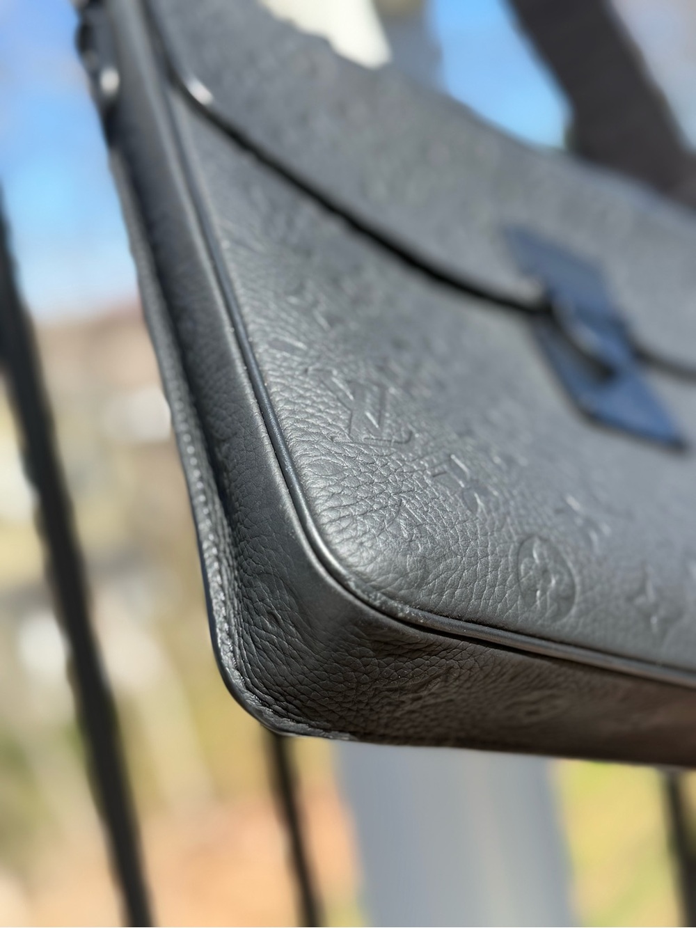 Louis Vuitton - M20835 - S Lock Briefcase Monogram Taurillon Leather Briefcase - Picture 5 of 12